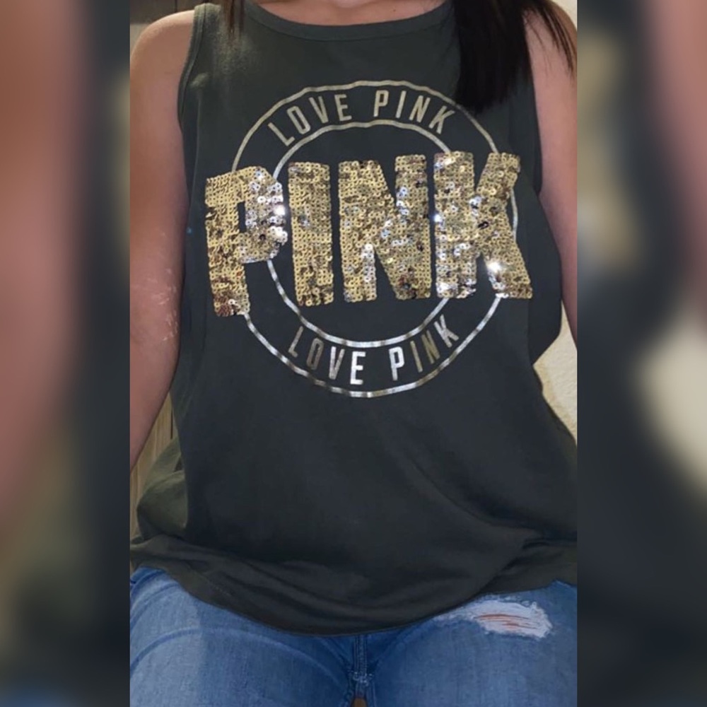Pink tee shirt